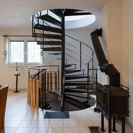 Guest house Eva Oscadnica